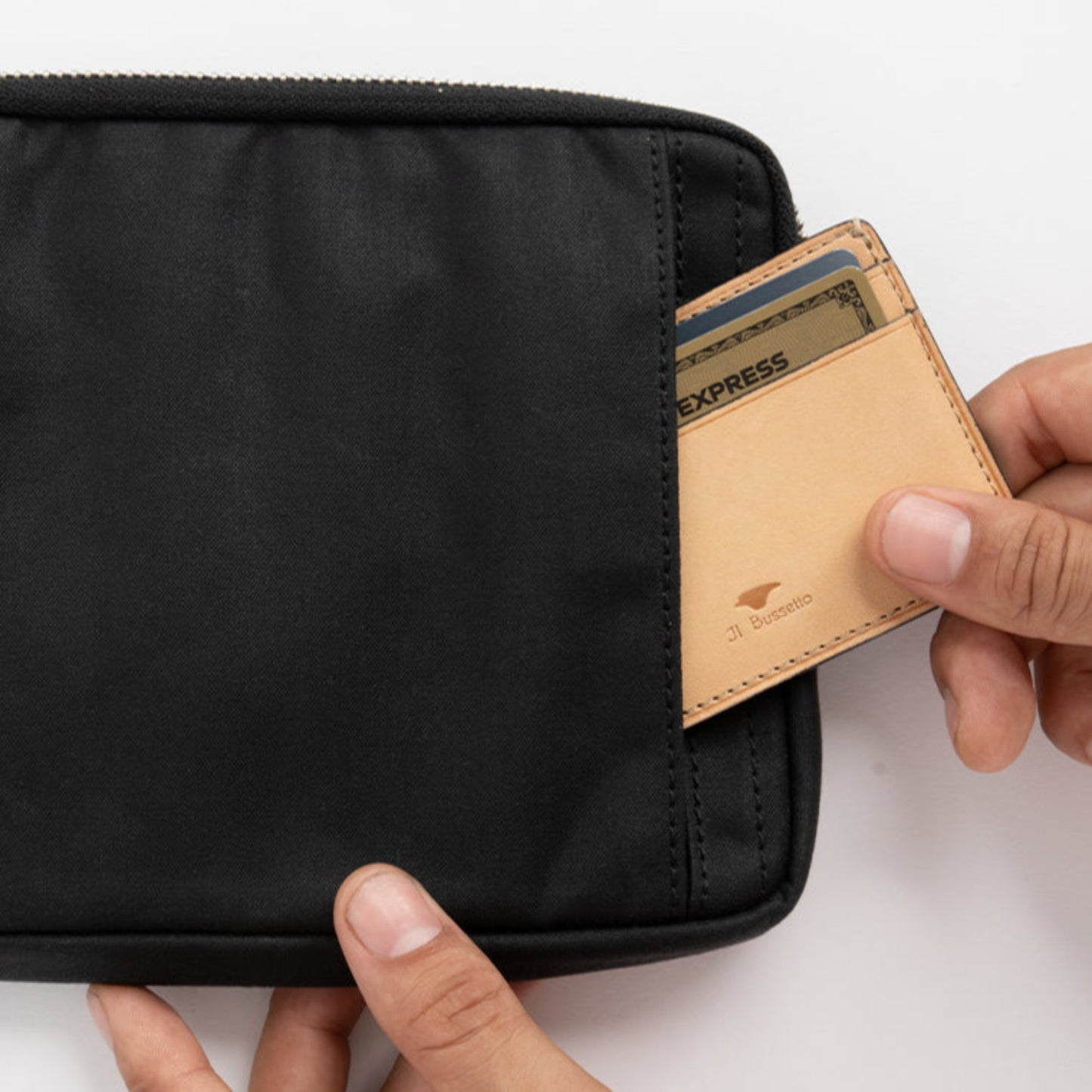 Bexley Pouch