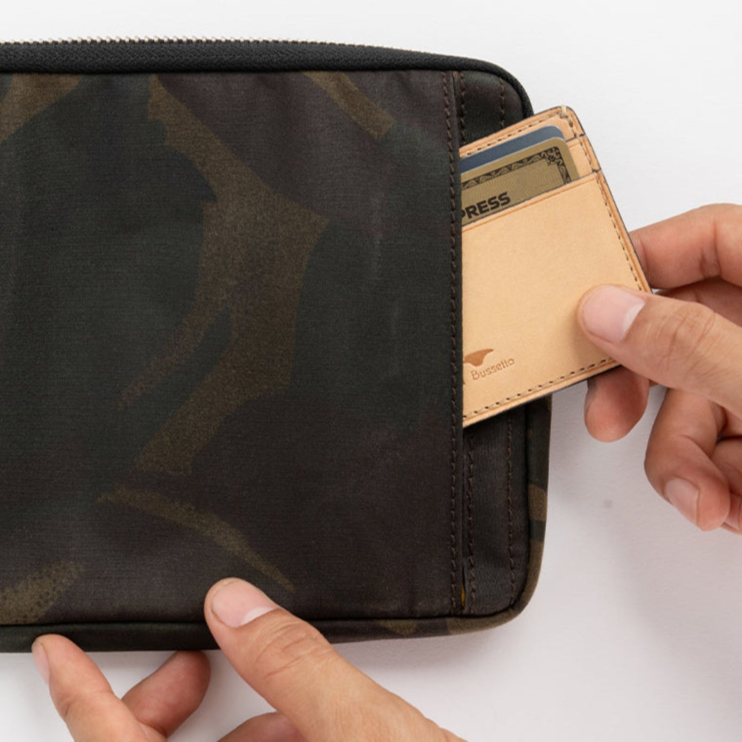 Bexley Pouch