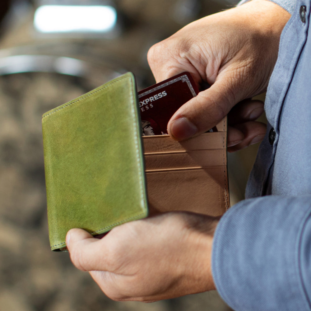Small Leather Goods: