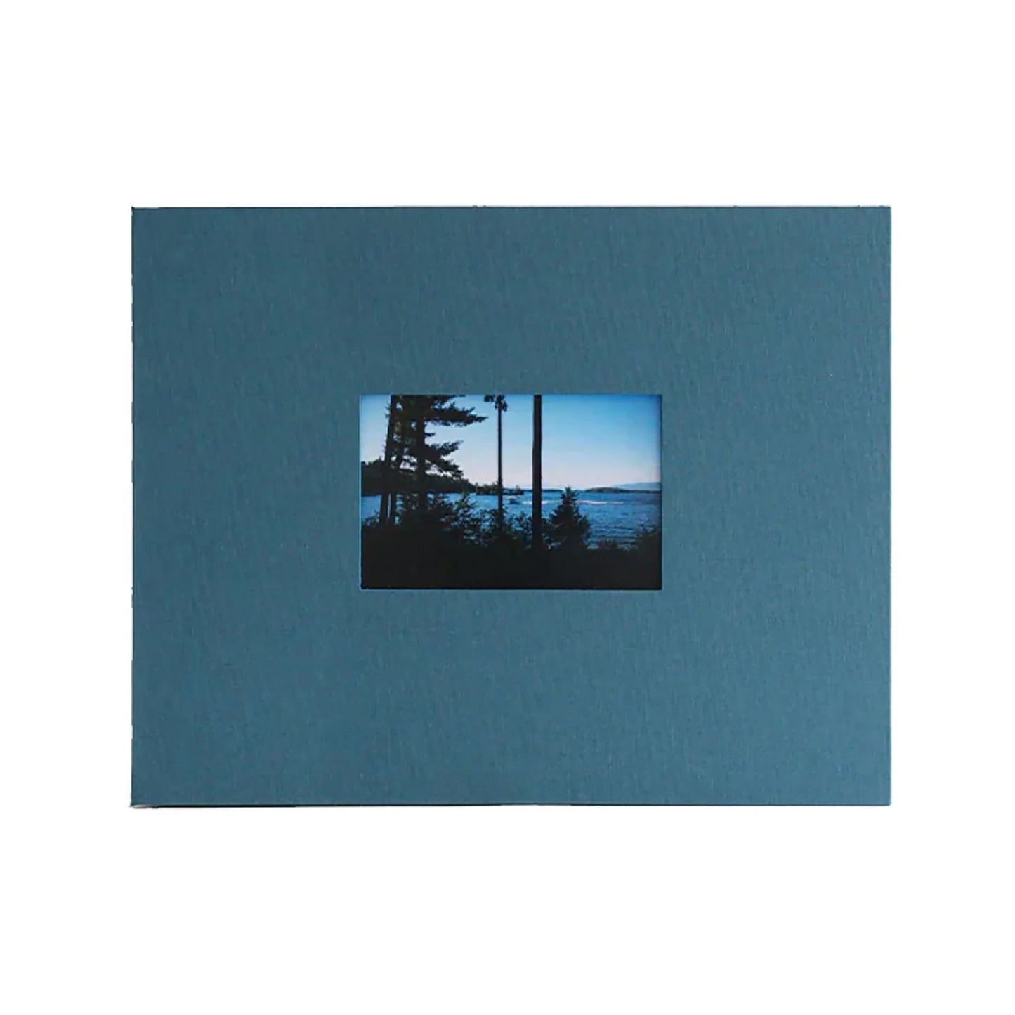 Newport 11x14 Scrapbook