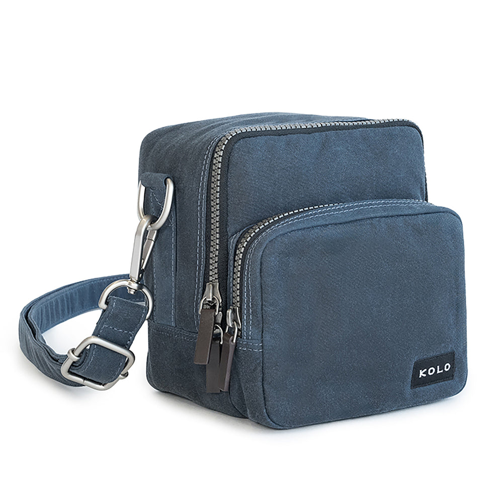 
                      
                        Carson Camera Bag
                      
                    