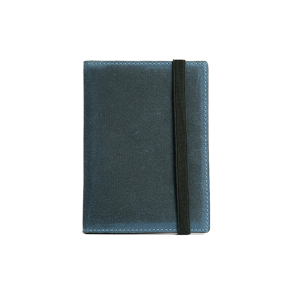 Patrol Waxed Passport Holder